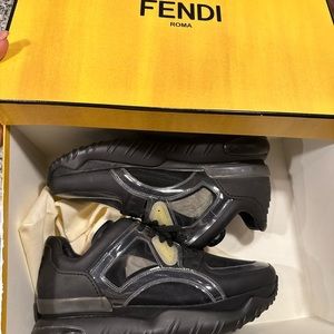 Fendi men sneakers